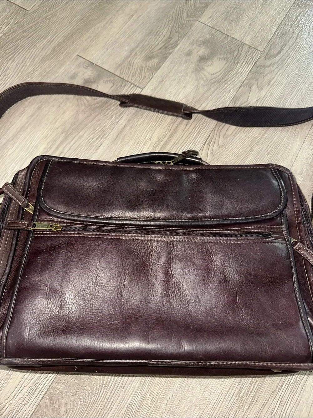Clava Burgundy Leather Briefcase Laptop Messenger Bag